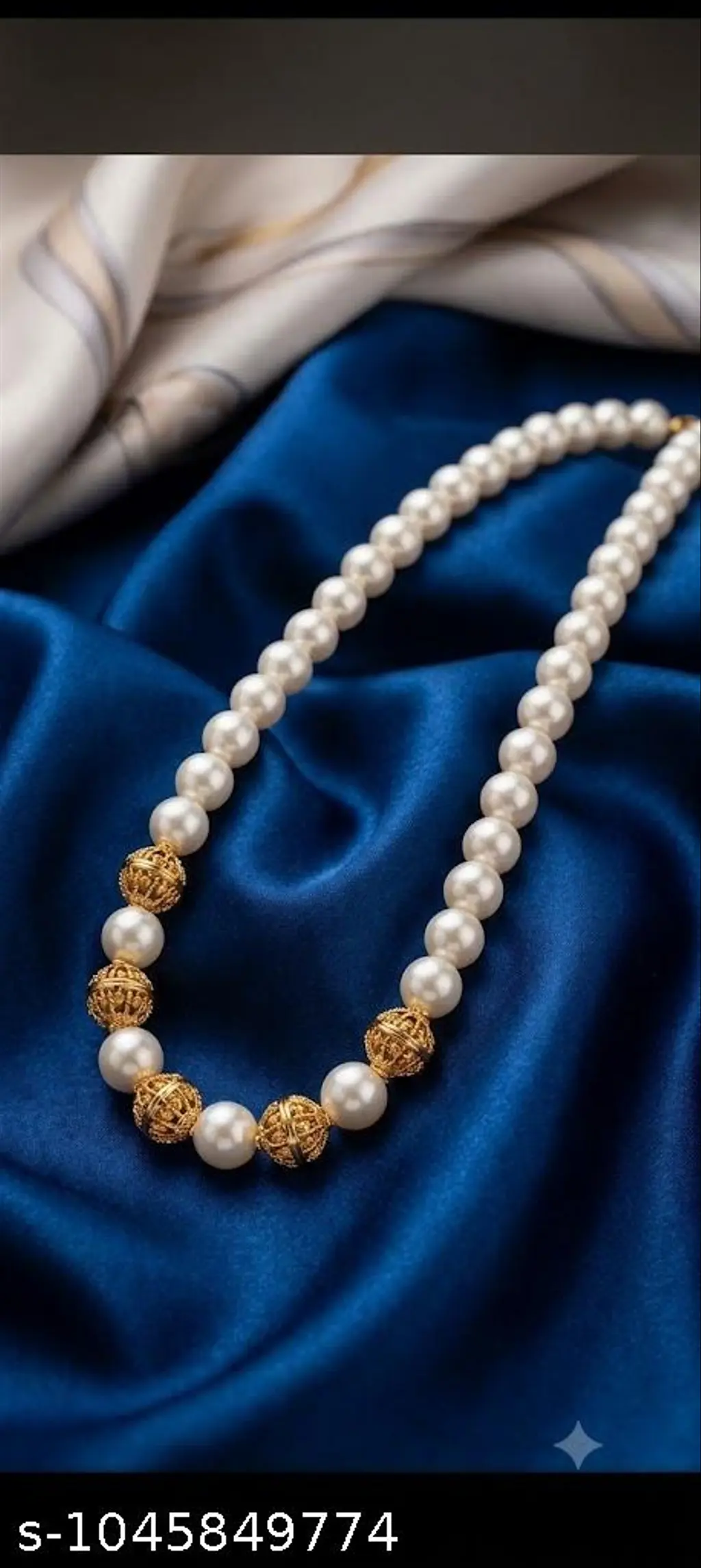 Pearl Necklace with Golden Beads